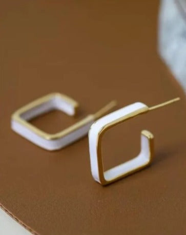 Geo-Klass Rectangular Drop Earrings